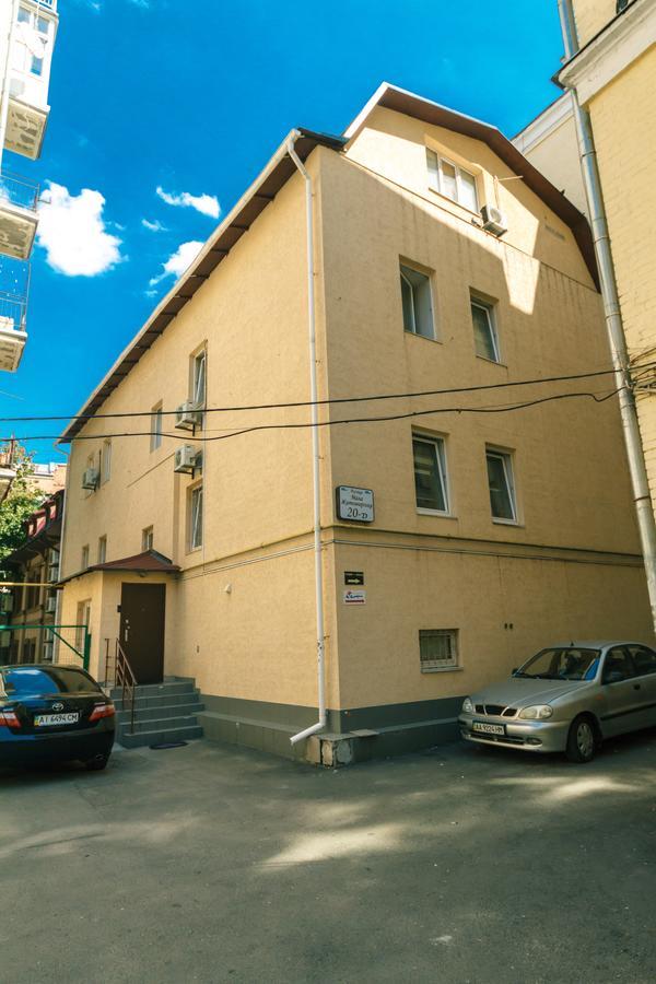 Small Room Near Independence Square Kiew Exterior foto